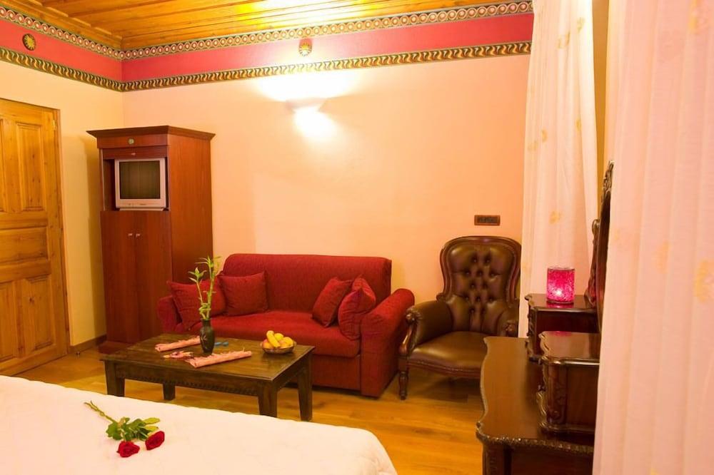 Kyveli Suites Nafplio Exterior photo