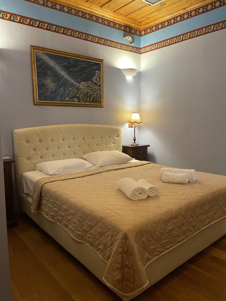 Kyveli Suites Nafplio Exterior photo